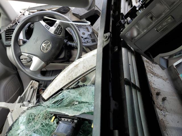 Photo 8 from auction – 2011 TOYOTA HIGHLANDER with VIN 5TDZK3EH2BS043952