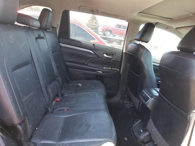 Photo 11 from auction – 2017 TOYOTA HIGHLANDER with VIN 5TDDZRFH8HS417089