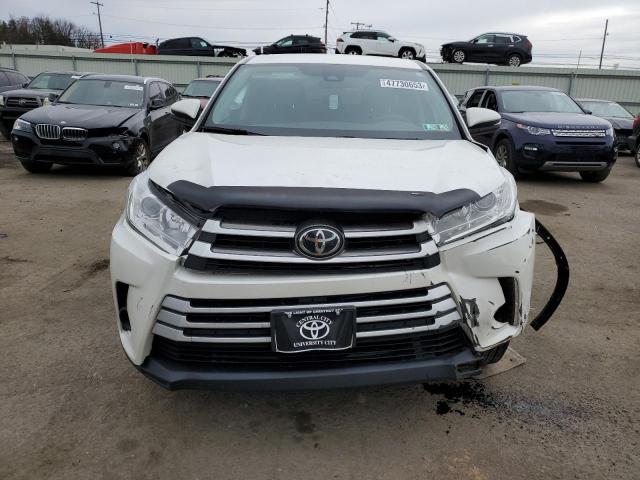 Photo 5 from auction – 2019 TOYOTA HIGHLANDER with VIN 5TDBZRFH7KS711713