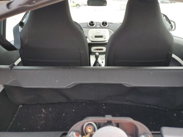 Photo 10 from auction – 2016 SMART FORTWO with VIN WMEFJ5DA3GK078327