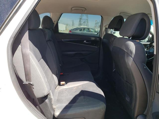 Photo 11 from auction – 2016 KIA SORENTO LX with VIN 5XYPG4A34GG152510