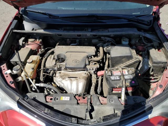 Photo 11 from auction – 2017 TOYOTA RAV4 XLE with VIN JTMWFREV0HJ138032