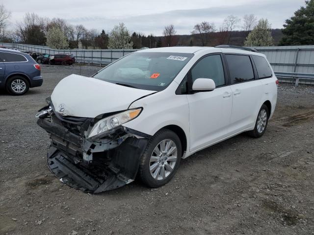 TOYOTA SIENNA LE 2011 with VIN 5TDJK3DC6BS011007 - Photo from auction