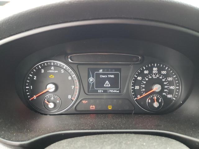 Photo 9 from auction – 2016 KIA SORENTO LX with VIN 5XYPGDA52GG134279