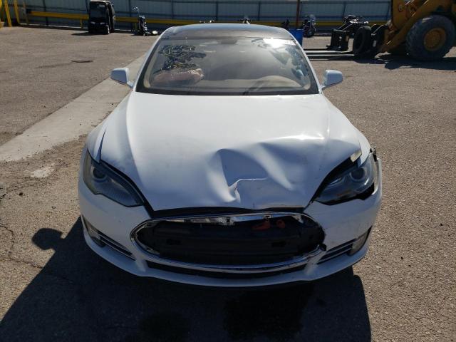 Photo 5 from auction – 2013 TESLA MODEL S with VIN 5YJSA1CN6DFP03337