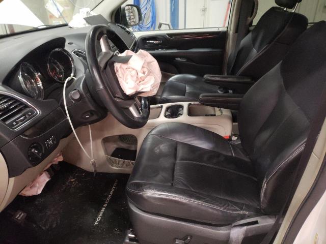 Photo 7 from auction – 2016 CHRYSLER TOWN & COU with VIN 2C4RC1GGXGR113509