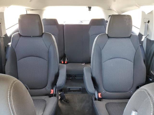 Photo 10 from auction – 2017 CHEVROLET TRAVERSE L with VIN 1GNKVGKD0HJ147094