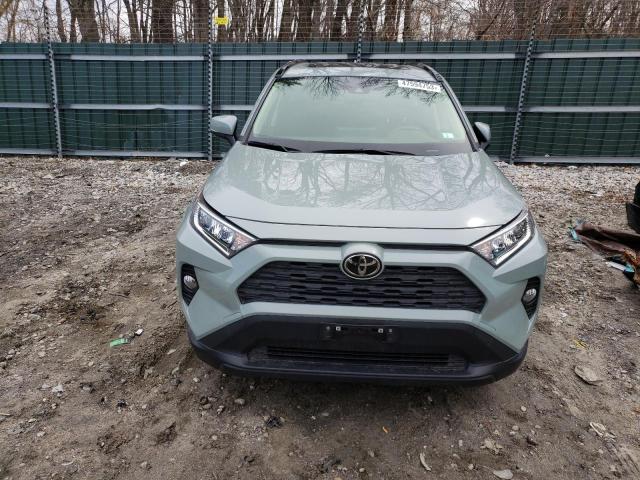 Photo 5 from auction – 2021 TOYOTA RAV4 XLE with VIN JTMP1RFV9MD071506