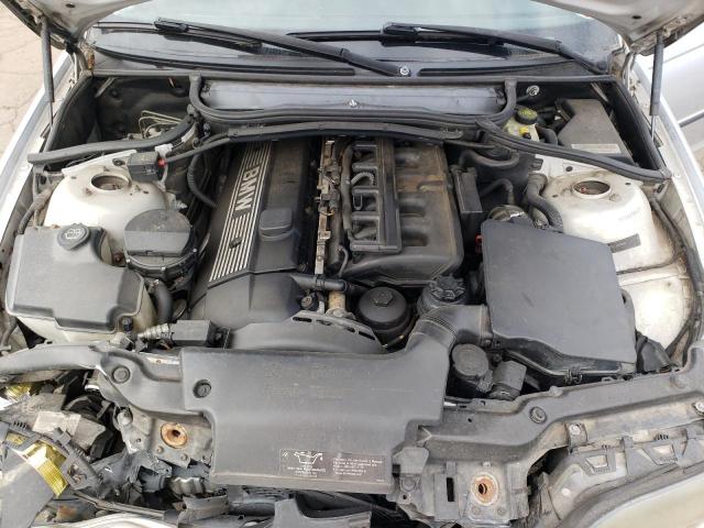 Photo 11 from auction – 2004 BMW 325 XI with VIN WBAEU33484PM60169