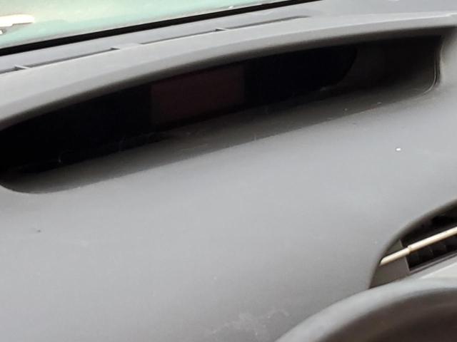 Photo 9 from auction – 2014 TOYOTA PRIUS with VIN JTDKN3DU7E0384049