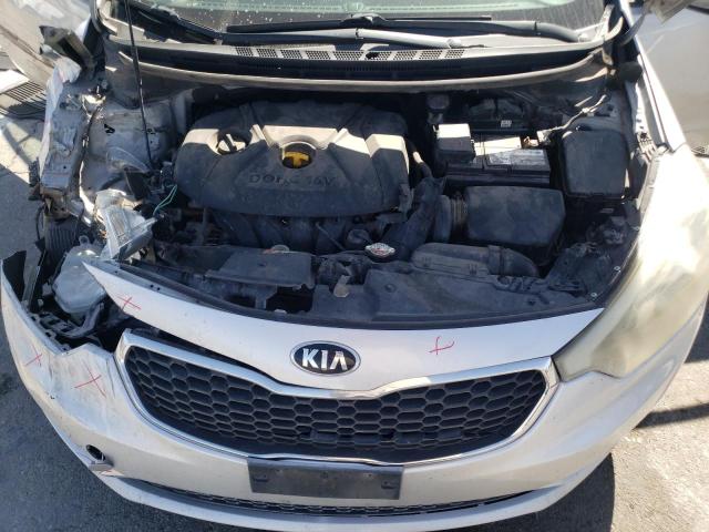 Photo 11 from auction – 2016 KIA FORTE LX with VIN KNAFK4A66G5484703