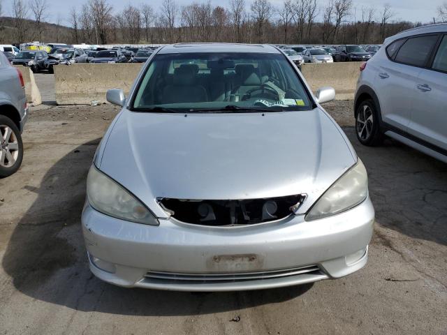 Photo 5 from auction – 2005 TOYOTA CAMRY with VIN 4T1BE30K85U606235