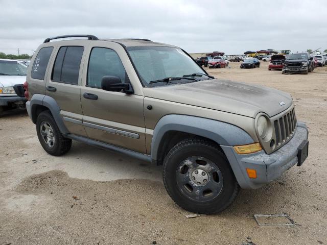 Photo 4 from auction – 2005 JEEP LIBERTY SP with VIN 1J4FK48135W503495