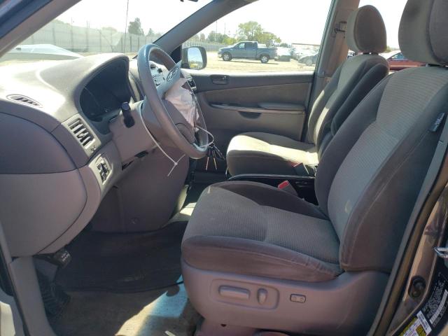 Photo 7 from auction – 2010 TOYOTA SIENNA CE with VIN 5TDKK4CC1AS299402