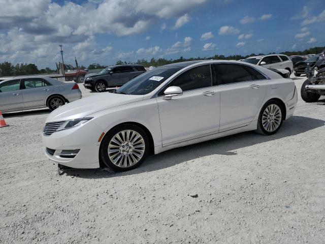 LINCOLN MKZ 2016 with VIN 3LN6L2GK2GR602697 - Photo from auction