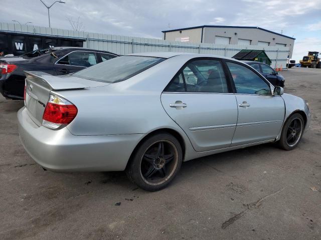 Photo 3 from auction – 2003 TOYOTA CAMRY LE with VIN 4T1BF30K63U548118