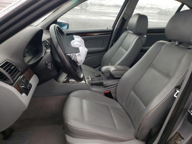 Photo 7 from auction – 2004 BMW 325 I with VIN WBAET37444NJ43711