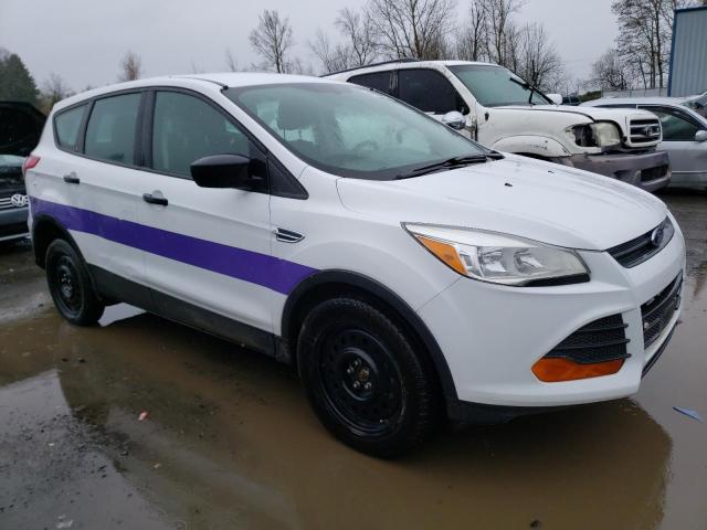 Photo 4 from auction – 2013 FORD ESCAPE S with VIN 1FMCU0F71DUB31955
