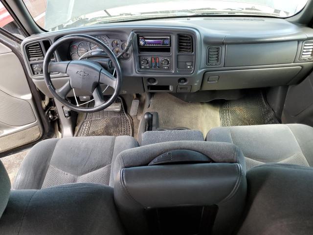 Photo 8 from auction – 2003 CHEVROLET SILVERADO with VIN 1GCEK19T03Z313763