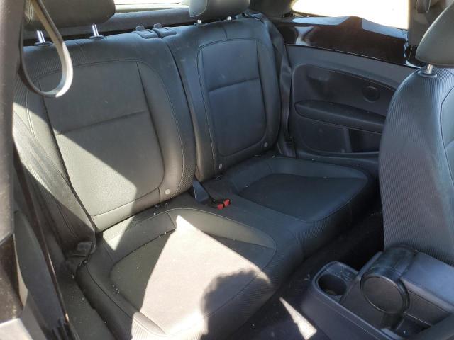 Photo 10 from auction – 2014 VOLKSWAGEN BEETLE with VIN 3VWRL7AT6EM632308