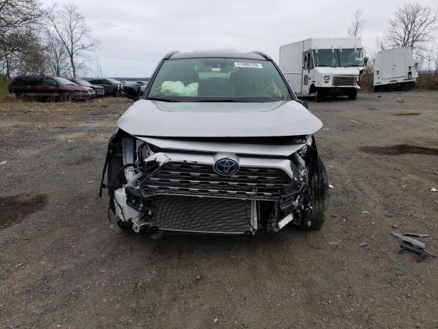 Photo 5 from auction – 2020 TOYOTA RAV4 XSE with VIN JTMEWRFV2LJ041577