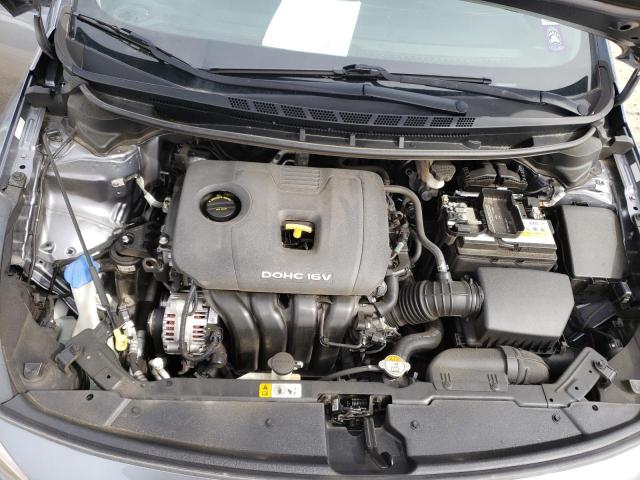 Photo 11 from auction – 2018 KIA FORTE LX with VIN 3KPFL4A76JE283937