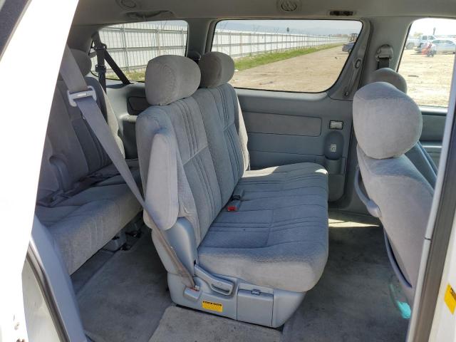 Photo 11 from auction – 2001 TOYOTA SIENNA CE with VIN 4T3ZF19C71U406122