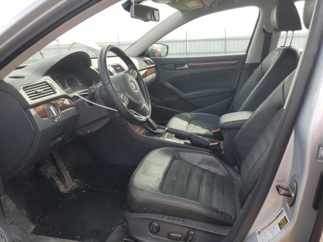 Photo 7 from auction – 2013 VOLKSWAGEN PASSAT SEL with VIN 1VWCN7A32DC137409
