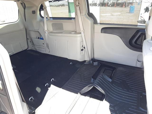 Photo 11 from auction – 2011 CHRYSLER TOWN & COU with VIN 2A4RR8DG7BR722023