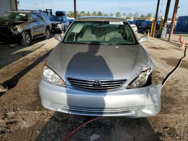 Photo 5 from auction – 2005 TOYOTA CAMRY LE with VIN 4T1BE32K85U081240