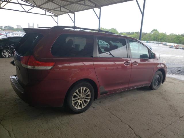 Photo 3 from auction – 2011 TOYOTA SIENNA XLE with VIN 5TDYK3DC1BS110297
