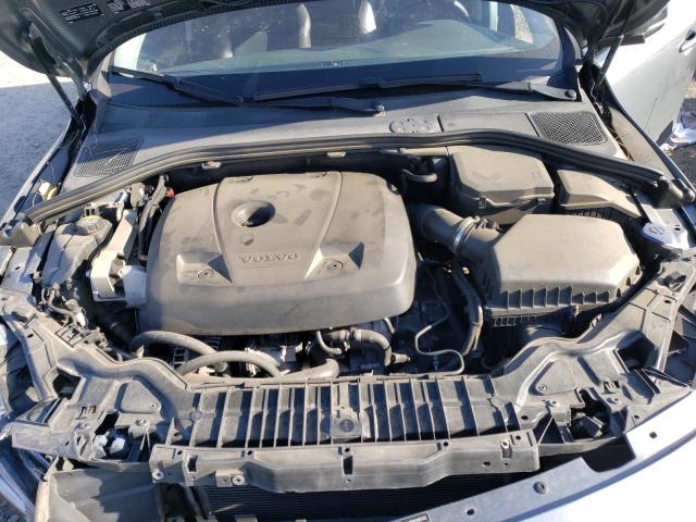 Photo 11 from auction – 2017 VOLVO V60 CROSS with VIN YV440MWK5H1037503