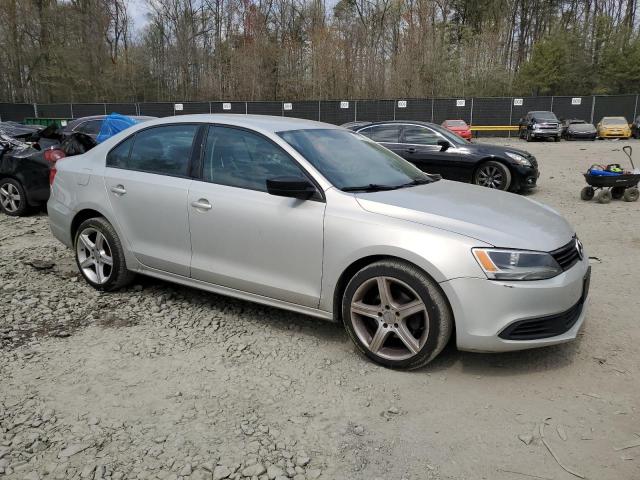 Photo 4 from auction – 2011 VOLKSWAGEN JETTA BASE with VIN 3VW2K7AJ9BM377913