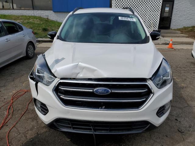 Photo 5 from auction – 2017 FORD ESCAPE TIT with VIN 1FMCU0J96HUB59233