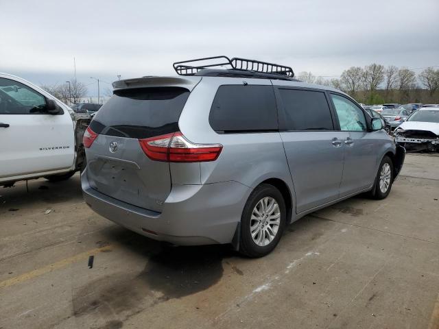 Photo 3 from auction – 2017 TOYOTA SIENNA XLE with VIN 5TDYZ3DC0HS837953