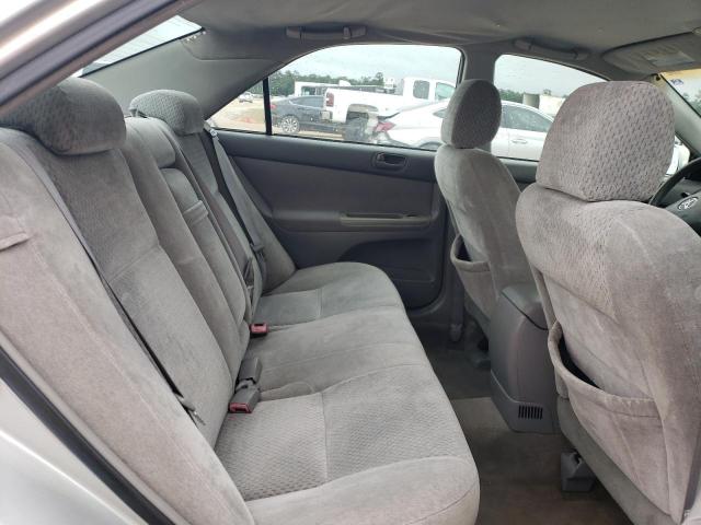 Photo 10 from auction – 2004 TOYOTA CAMRY LE with VIN 4T1BE32KX4U887529