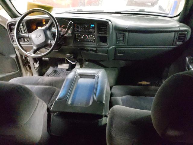 Photo 8 from auction – 2001 CHEVROLET SILVERADO with VIN 1GCGK13UX1F198839