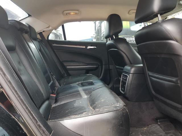 Photo 10 from auction – 2018 CHRYSLER 300 LIMITE with VIN 2C3CCAKG5JH151714