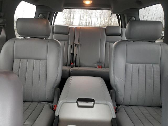 Photo 10 from auction – 2004 LINCOLN NAVIGATOR with VIN 5LMFU28R24LJ31800