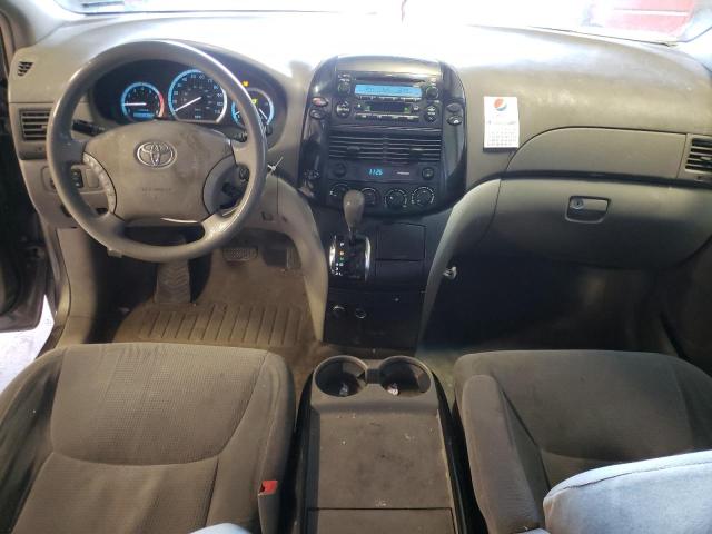 Photo 8 from auction – 2004 TOYOTA SIENNA CE with VIN 5TDZA23C54S159654