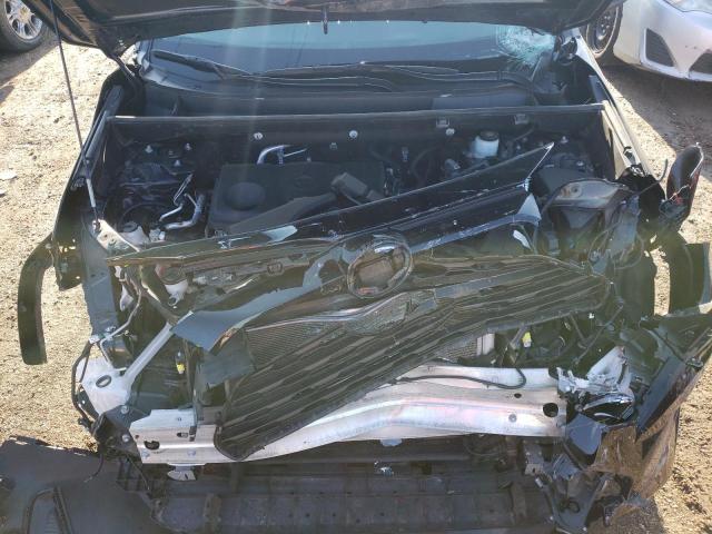 Photo 11 from auction – 2020 TOYOTA RAV4 LE with VIN 2T3F1RFV2LW117819