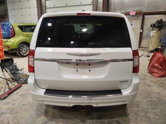 Photo 6 from auction – 2016 CHRYSLER TOWN & COU with VIN 2C4RC1GGXGR113509