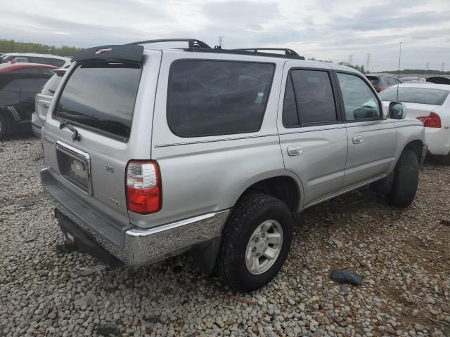 Photo 3 from auction – 2002 TOYOTA 4RUNNER SR with VIN JT3GN86R420239210