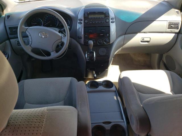 Photo 8 from auction – 2010 TOYOTA SIENNA CE with VIN 5TDKK4CC4AS294260