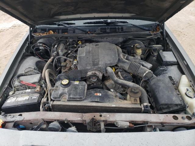 Photo 11 from auction – 2004 MERCURY GRAND MARQ with VIN 2MEFM74W14X676730