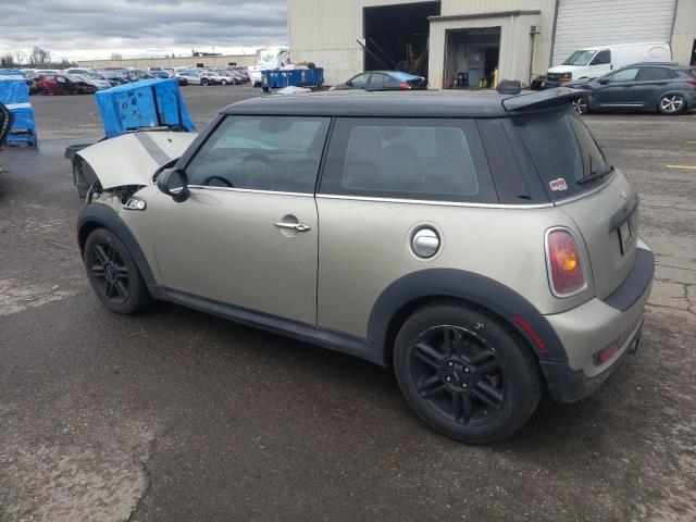 Photo 2 from auction – 2007 MINI COOPER S with VIN WMWMF735X7TT85072