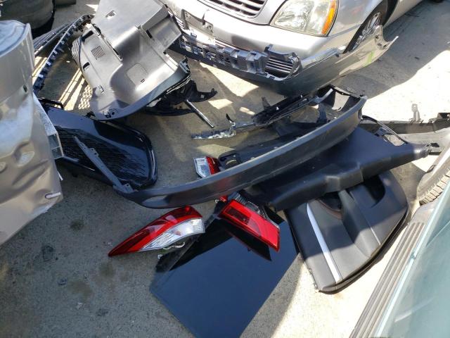 Photo 13 from auction – 2019 TOYOTA HIGHLANDER with VIN 5TDZZRFH5KS329758