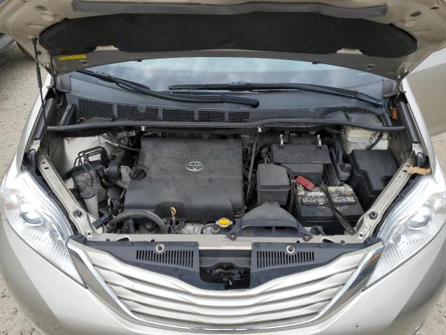 Photo 12 from auction – 2016 TOYOTA SIENNA LE with VIN 5TDKK3DC7GS735249