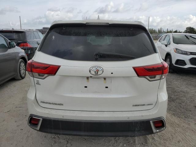 Photo 6 from auction – 2018 TOYOTA HIGHLANDER with VIN 5TDDZRFH6JS846401