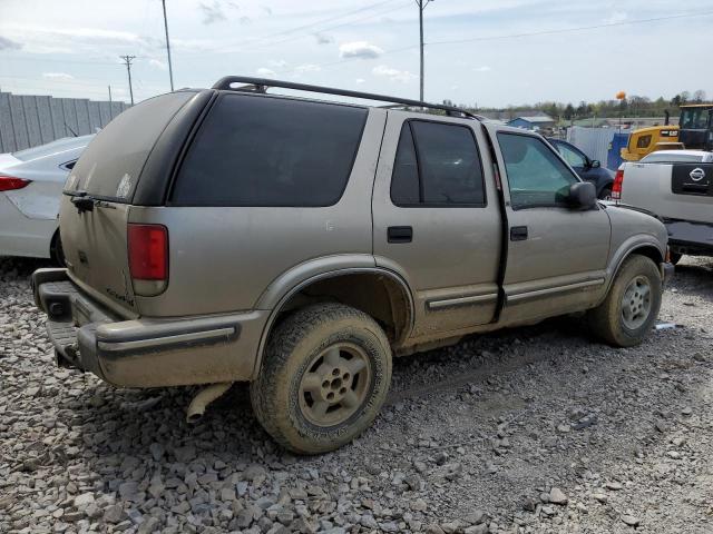Photo 3 from auction – 1999 CHEVROLET BLAZER with VIN 1GNDT13W8X2128345